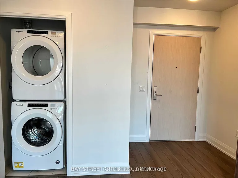 77 Mutual St #3411 — Photo 12