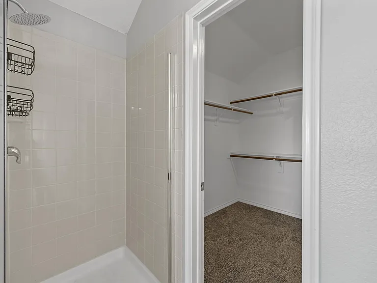 5590 Manitou Dr — Photo 15