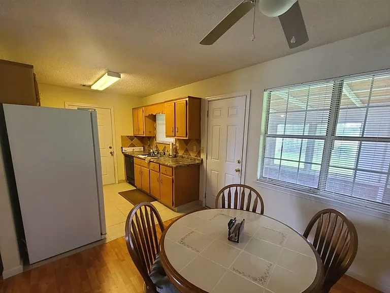 20 W Kenny Dr — Photo 17