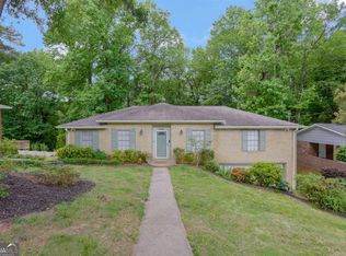 3211 Flamingo Dr, East Pt, GA 30344
