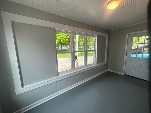 4th image of 955 Township Road 773