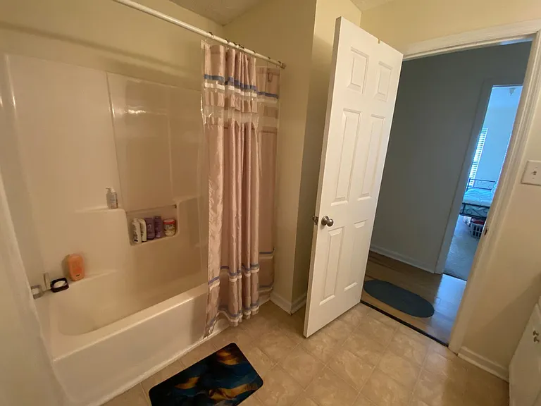 3200B E John Hinkle Pl — Photo 12