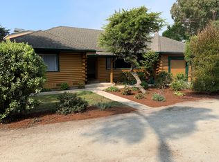 438 Alameda Ave, Half Moon Bay, CA 94019