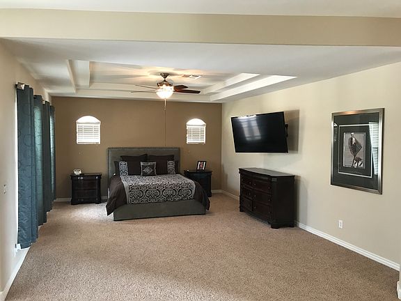 5th image of 4341 Bonita Una St