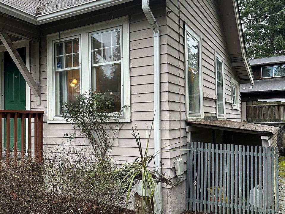 554 N 137th Street UNIT A & B, Seattle, WA 98133 | Zillow