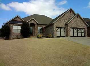 6411 S Timber Ridge Dr, Rogers, AR 72758