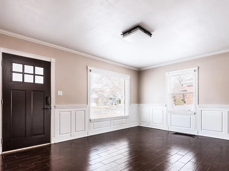 1620 E Downington Ave — Photo 6