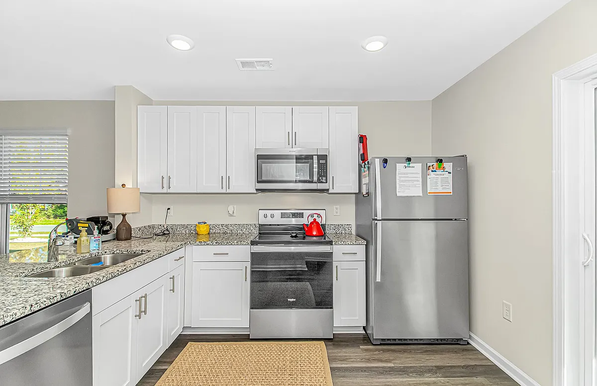 Building Photo - Coastal Wind Townhomes