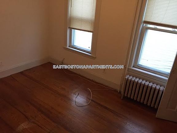 5th image of 905 Saratoga St #C2b3