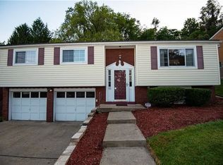 55 Dundalk Dr, Pittsburgh, PA