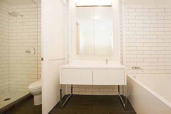 Sold by Platinum Properties | media 8