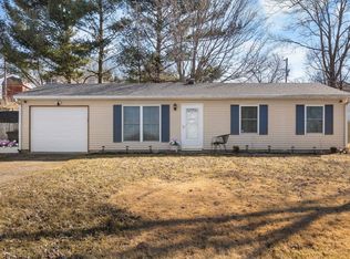 52 Strawhat Dr, Lafayette, IN 47909