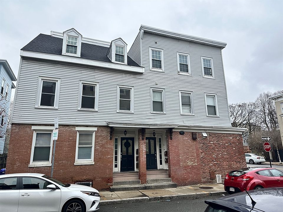 1st image of 89 Green St