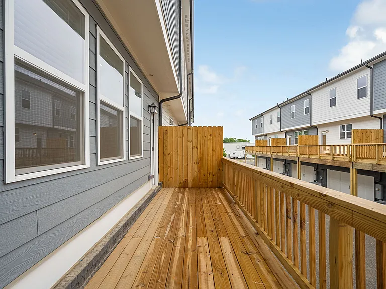 3227 Aberdeen Row — Photo 37