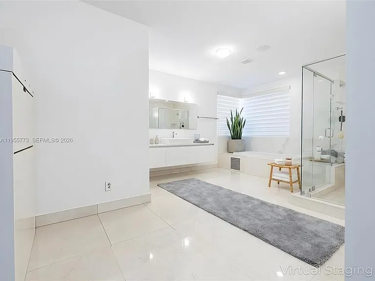 7451 NW 103rd Ct — Photo 27