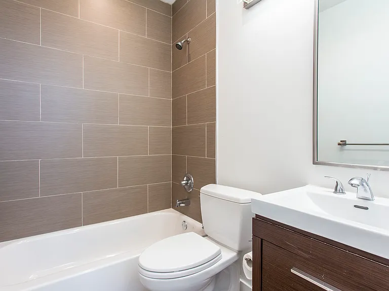 1519 Ogden St #1 — Photo 13