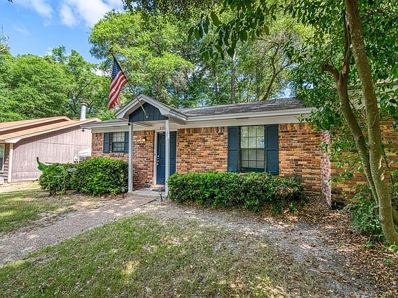 3rd image of 2010 Canewood Ct