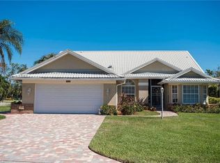102 Granville Ct, Naples, FL 34104
