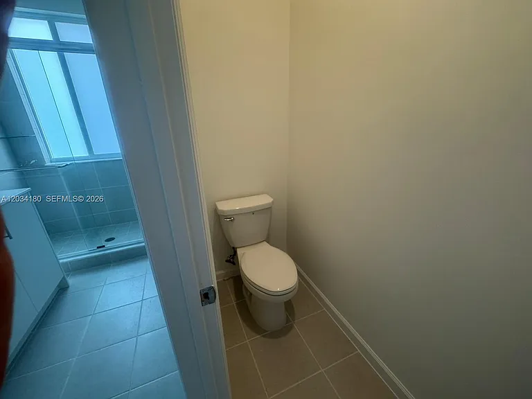 705 SE 13th Street Cir #705 — Photo 35
