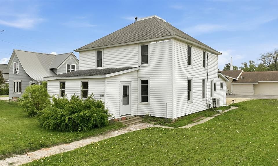 1st image of 36180 Main Street #1-2