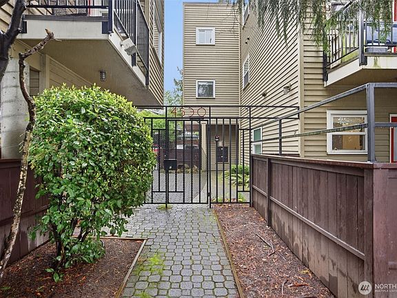 2nd image of 4530 Meridian Avenue N #S-2