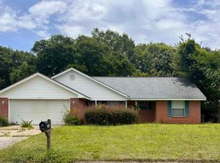 5582 Berrybrook Cir, Pace, FL 32571
