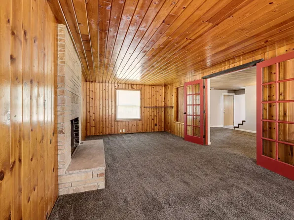 2082 NE Fairview Ave, Grants Pass, OR 97526