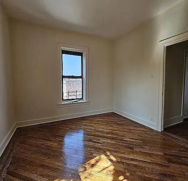 8609 Bay 16 St #C9 — Photo 10