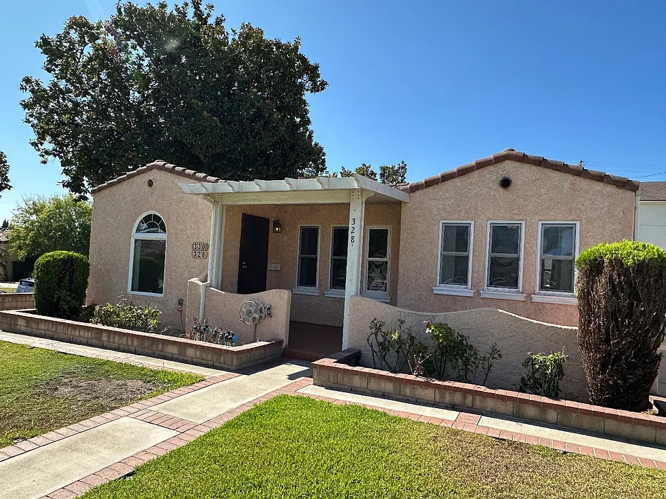 328 E Linda Vista Ave