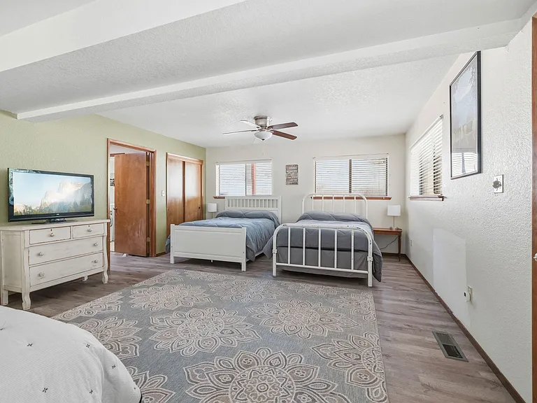 20197 Upper Skyridge Dr — Photo 25