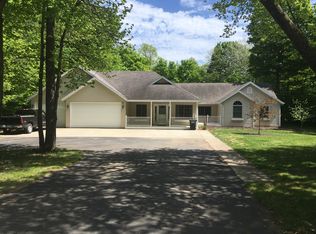 14203 E Fox Lake Rd, Detroit Lakes, MN 56501