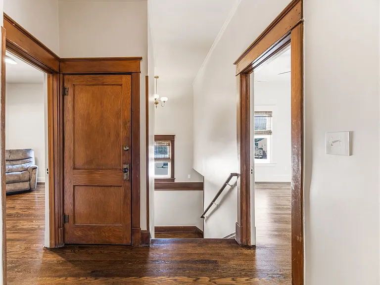3910 Mercier St #2 — Photo 11