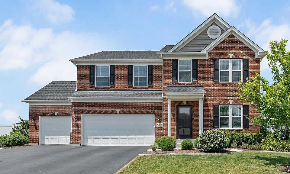 1st image of 25402 W Maggie Ln