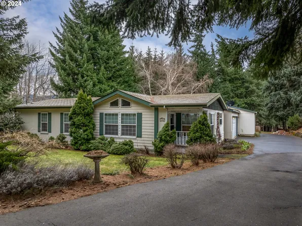 1407 Tucker Rd, Hood River, OR 97031