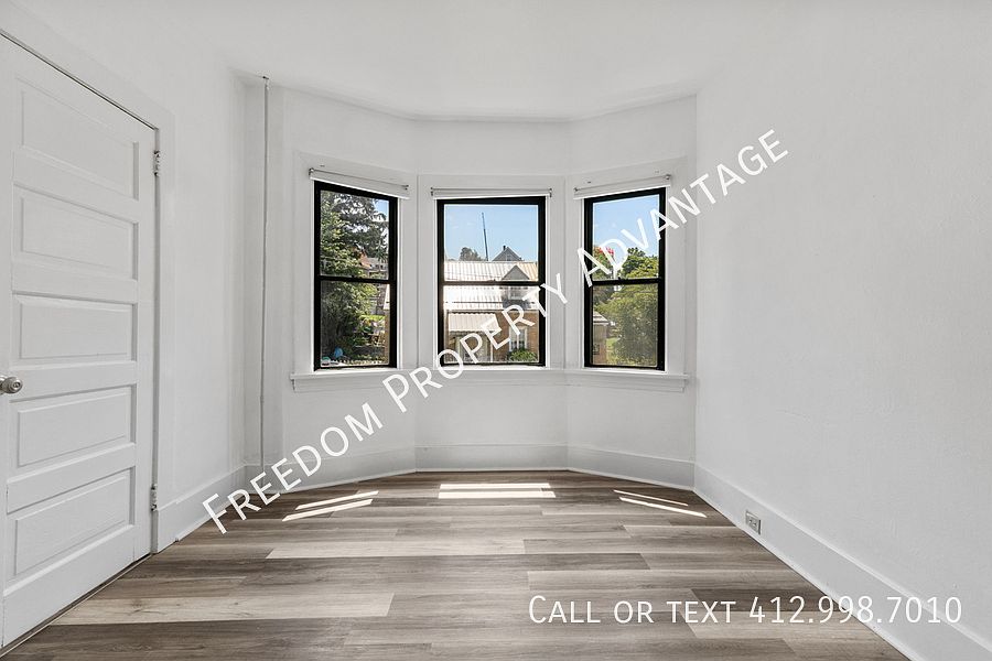 1st image of 122 Munsey Ave
