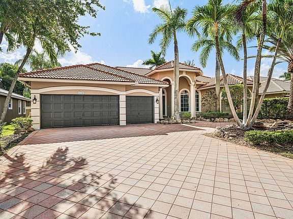 2nd image of 6178 NW 124th Drive
