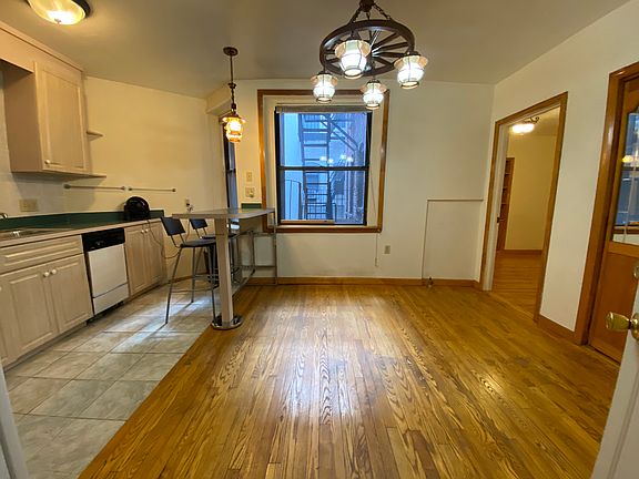 2nd image of 54-56 Burbank St #9
