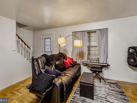 5th image of 1 Fillmore Way