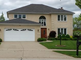 618 Berkshire Ln, Des Plaines, IL 60016