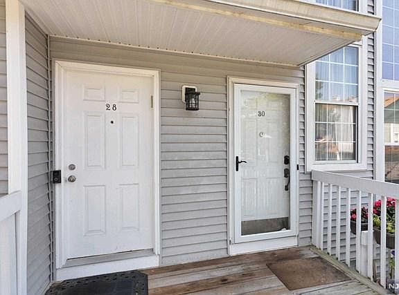 3rd image of 30 Mallard Ct #113