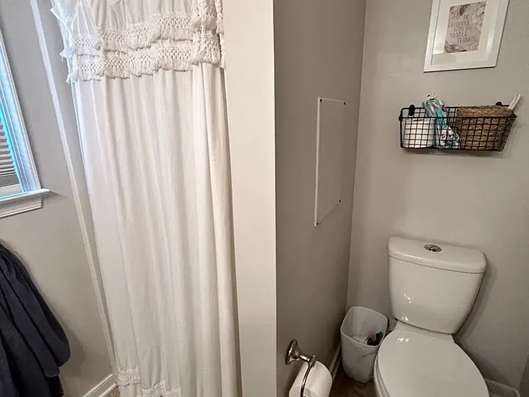 10821 Sunset Hills Dr #1 — Photo 16