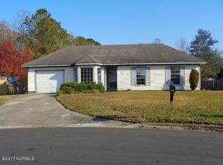 102 Ambray Ct, Jacksonville, NC 28540