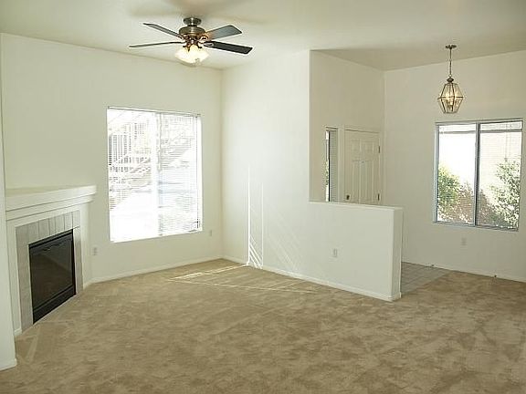 Neutral colors, easy on the eyes!