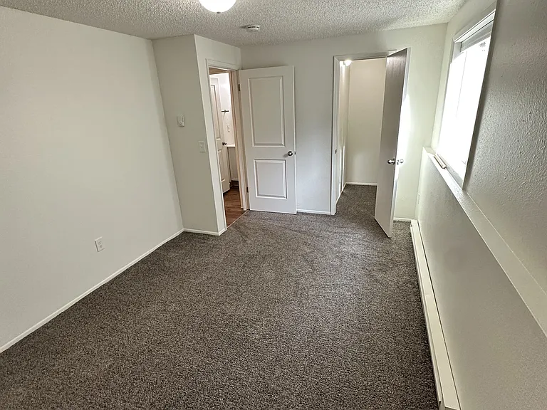 226 E 7th Ave #6 — Photo 5