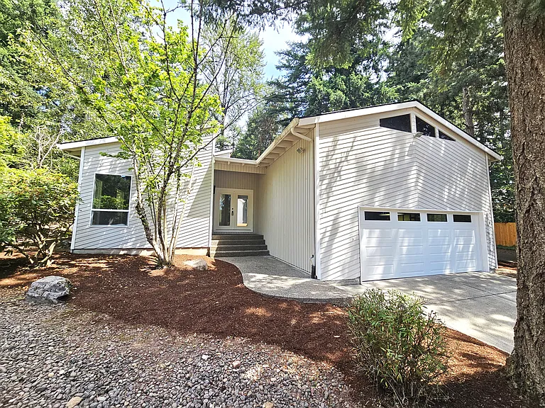 10416 SE 98th Ct — Photo 1