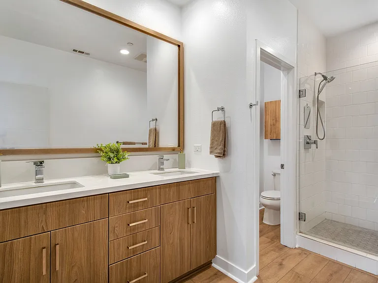205 Elm Ave — Photo 15