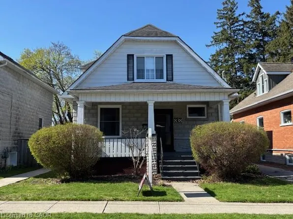838 Moore St, Cambridge, ON N3H 3B8