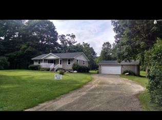 16000 Easudes Rd, Grass Lake, MI 49240