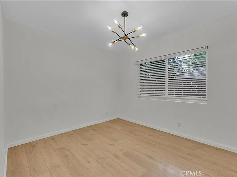 7015 Amigo Ave — Photo 21