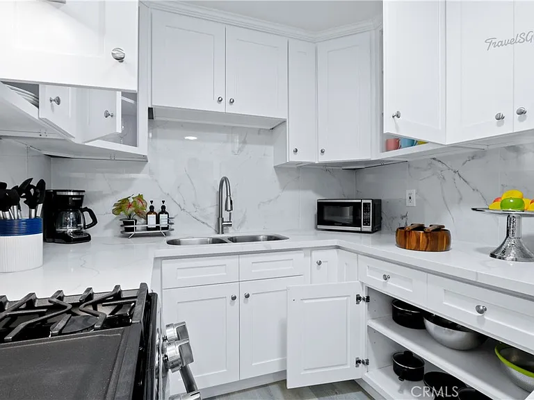 7529 Hellman Ave #9 — Photo 17